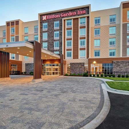 Hilton Garden Inn Lansing West Ngoại thất bức ảnh